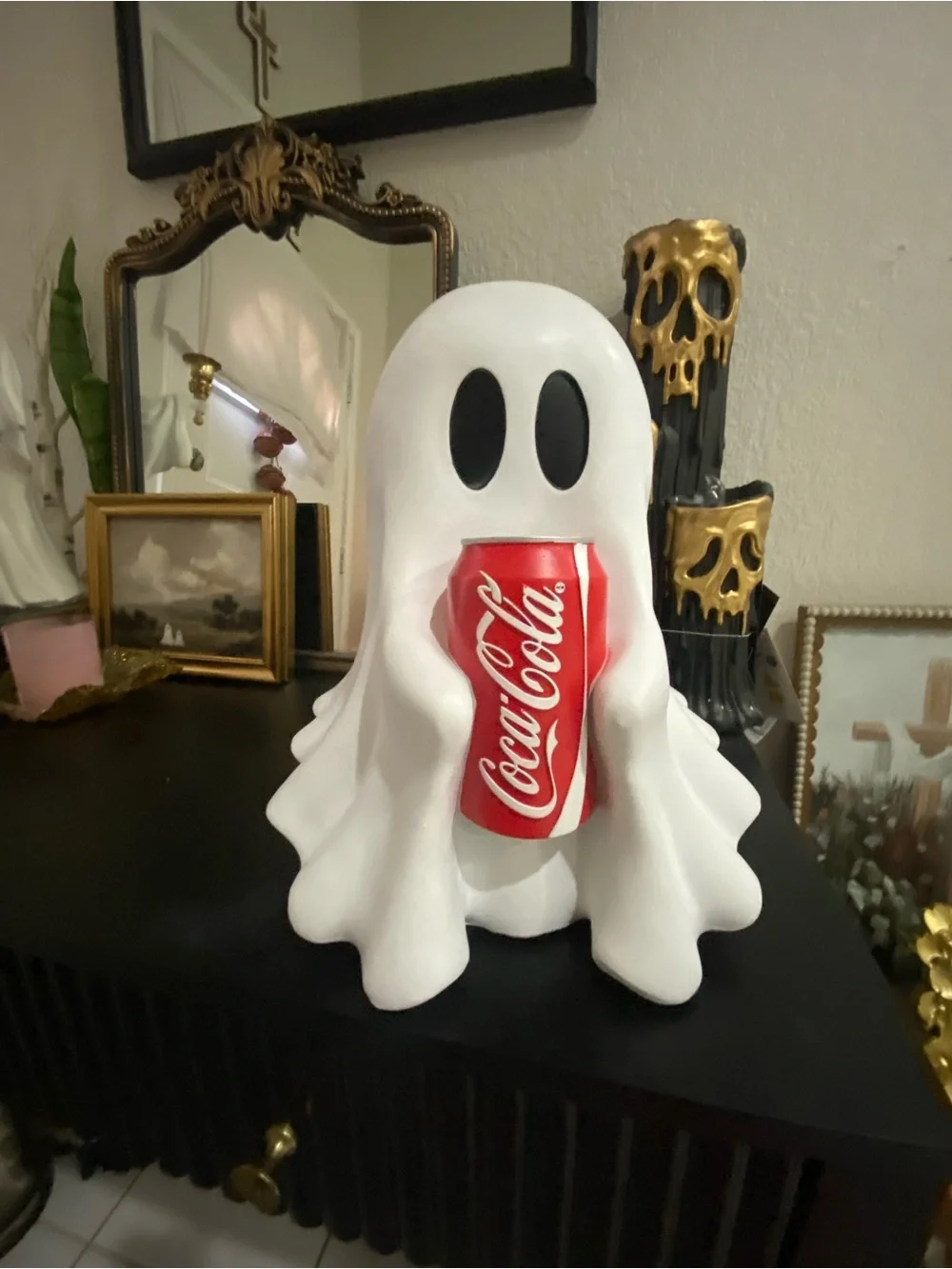 White Ghost coca-cola Can Holder - Decorative Beverage ghost Sculpture